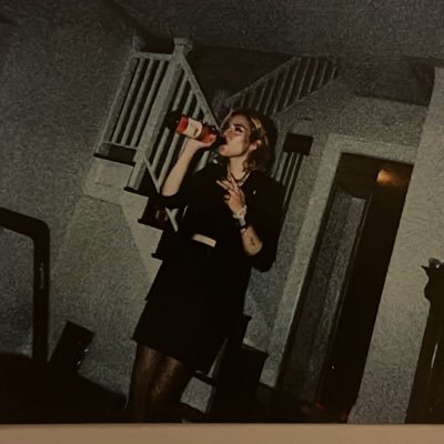 neb_shaprihoe's profile picture. ethical tech bro. hastwt. socialist organizer. prison abolitionist. free palestine. stop cop city. $mmp613 @benshapeehole alt