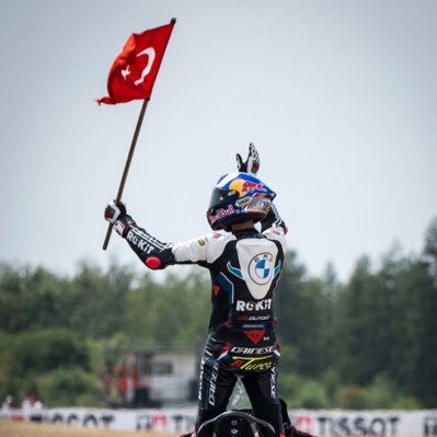 Ouzhan01849545's profile picture. 