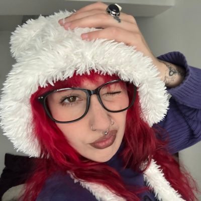 femsilvae's profile picture. locally hated lesbian cowboy ☭