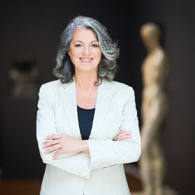 christinekranz's profile picture. 📖 Founder of @symbolon  | Creator of the Symbolon Method®
✨ Empowering people & businesses through self-reflection.