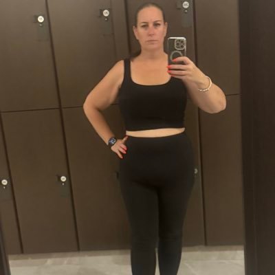 NicolaWarrior's profile picture. Life is hard sometimes but we only have one shot at it so live it happy. Everything happens for a reason #lovelife