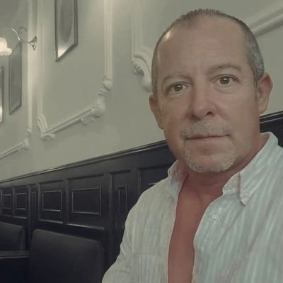 MiguelBayn1's profile picture. Adoro mi ciudad, a Concha Velasco, la buena gente, la gente con humor y los torreznos. Humanizar las redes.
Las fotografías que subo están hechas por mí.