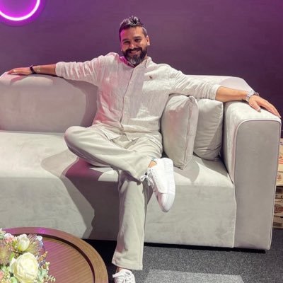 bassam_ym's profile picture. كاتب ومتحدث،انت دائما صح وأنا غلط بالأسفل موجود سناب وتيك توك وانستقرام ويوتيوب. اي استفسار تعالوا سناب حسابي الاحتياطي: @bassam_ym2