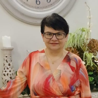Johanka50okpl's profile picture. Ślązaczka; laureatka literackich konkursów po śląsku , żona, księgowa; recenzent książek amator; mgr ekonomii; gorszy sort; anty PIS i anty Konfederacja