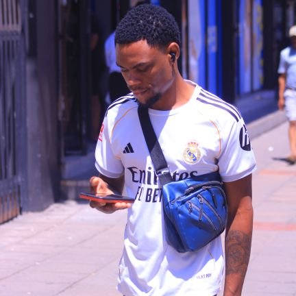 Liam_Piti7's profile picture. Savage replies and toxic opinions ahead; proceed with caution🫱🫲