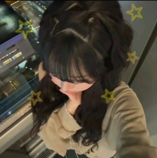 kaylagc26b92085's profile picture. ×初めて使いますので仲良くしてくださると婚しいです。よろしくお願いします。