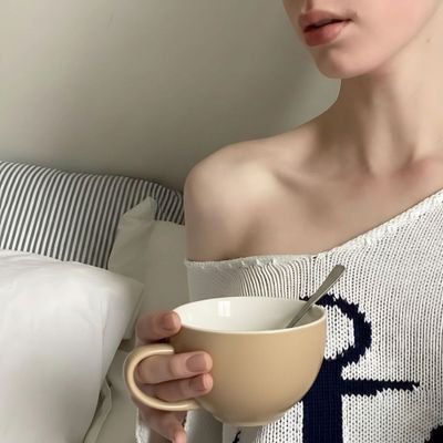 angelicaxmaee's profile picture. 👩🏻‍⚕️⚕️