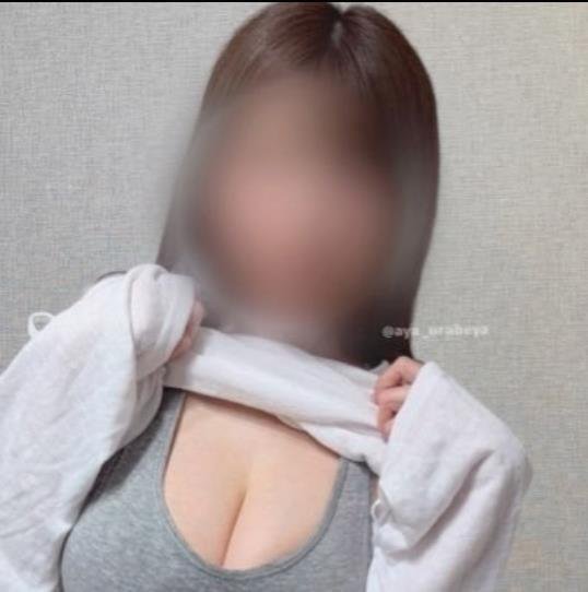 kodyrh3jw762471's profile picture. 地方→都内のパーソナルトレーナー🏃‍♀️ すずめって言います🐥