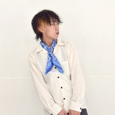GvDn1111's profile picture. 【シンガーソングライター×イベントスタッフ】☘️『2026年冬単独公演』 ☘️活動実績を活かし全国に歌えるカフェバー 🎧創作曲200曲以上 🎶ﾌﾟﾚｲﾔｰとﾌﾟﾛﾃﾞｭｰｻｰの両立を目指しています