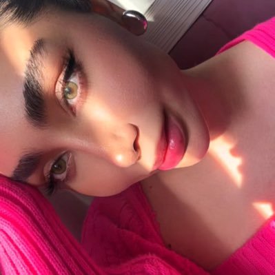 mthrekv's profile picture. Philosophy Explorer- French literature