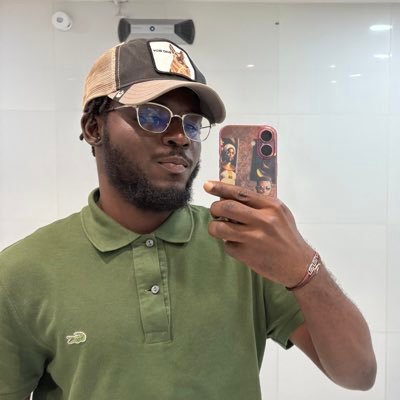 coeurdecotton's profile picture. Styliste Modéliste. À sa propre marque de vêtements compte professionnel @dossastyle 00225 0759874515. https://t.co/ISQHkXmXyl / Meta Dossa-style