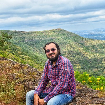 ABHISHEK5896's profile picture. Pune💼  Nagpur❤️  Patna🏠                           Teacher    MBA (Marketing)      Enjoying Life - aur choice kya hai !