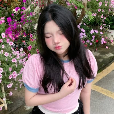 Lyn_4429's profile picture. Louie_.lyn