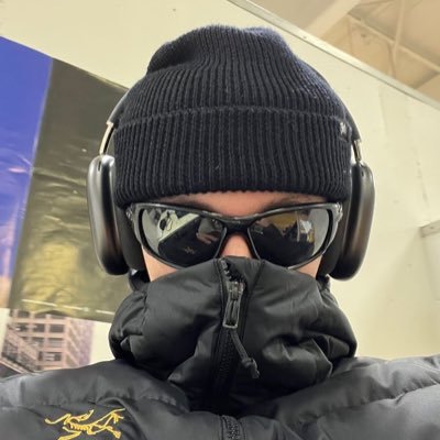 pkcapyruby's profile picture. baby dragon💚🐉 #jennie @blackpink