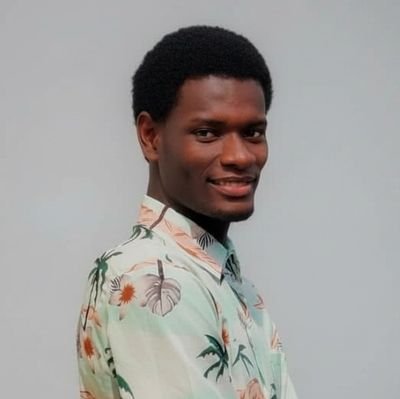 Stevkingz1's profile picture. Ghostwriter & content writer Helping CEOs, Authors, find & keep their voice | Social media & career coach | AI Enthusiast | Speaker | I BREED GROWTH AND IMPACT