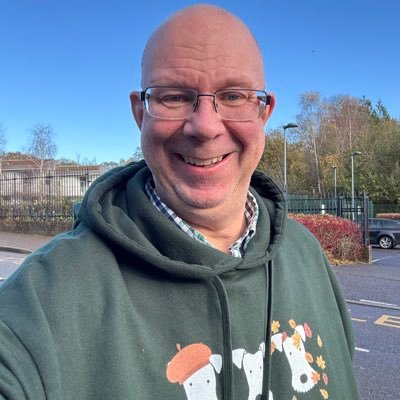 DavidWilding271's profile picture. Dogs, animals, aviation old and new, and part time seagull aficionado…and officially the #2 buyer of Crunchie bars in Crawley!