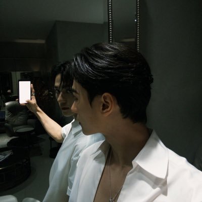 phomuengahhelon's profile picture. กุไม่ใช่บอทแค่อยากอยู่คนเดียวขอล้องโปรดเห็นใจ🙏🏻