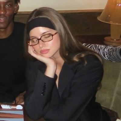 n_urlsnsnxns's profile picture. 857,50