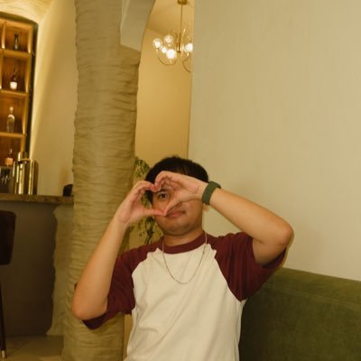 heystephencpa's profile picture. CPA | 26 | poet trapped inside the body of a finance guy | ts x2