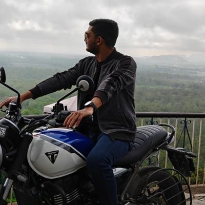 AdityaK52763206's profile picture. Cloud Analyst @ Oracle
Anime 😃. Cricket 🏏
https://t.co/MBAgwQxG45