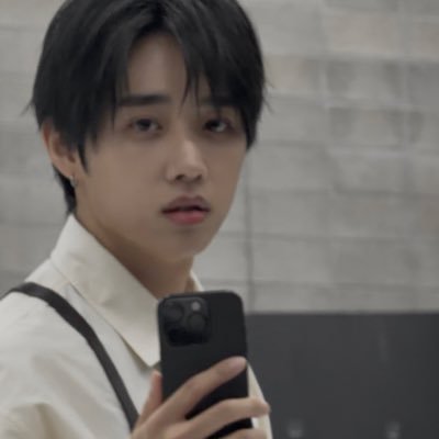 kimzzoguri's profile picture. ★ ྀ • ❍ ݁（ 💭 ）currently dreaming about #沈泉锐