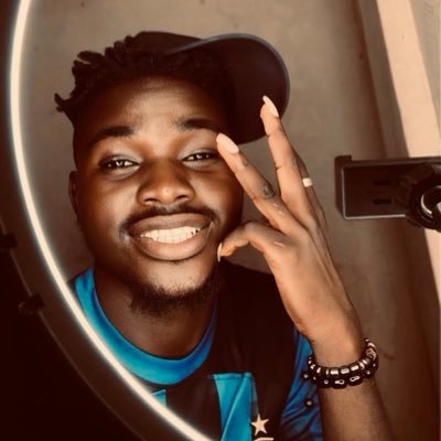 yhoungchris's profile picture. Artist https://t.co/VZGQIXe3o7