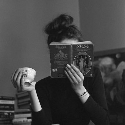 RoseeDeCuir's profile picture. Je n’ai pas vocation à être connue, juste à être en paix