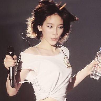 vioangelatte's profile picture. i shoulda called PETA up on your ass...