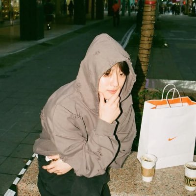 lovemeharder85's profile picture. 