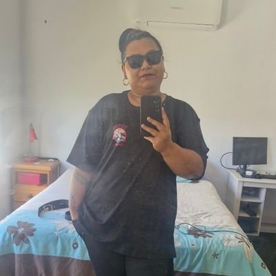 GirlInPapai's profile picture. Introverted beer loving bookworm