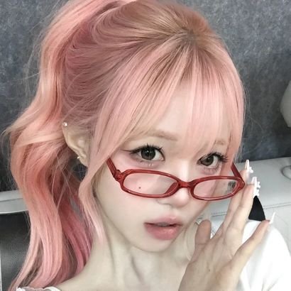 triplesimnida's profile picture. dear priscila, you are just too good