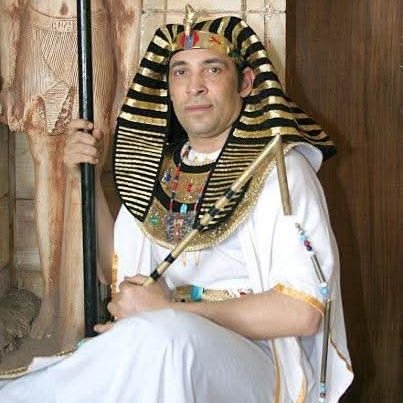 BASTONY_'s profile picture. سَوفَ تَلهُو بِنَا الحَيَاةُ وَتَسخَر فَتَعَالَ أُحبُّكَ الآن أكثرٌ.
PT||PSU