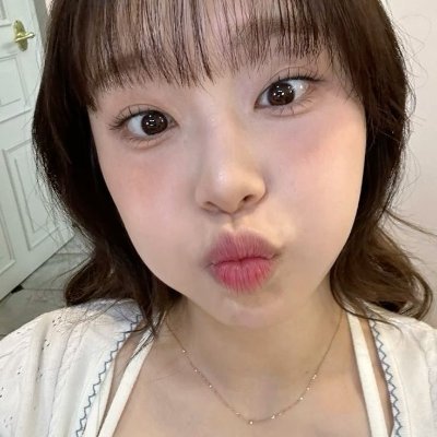 zhyfns's profile picture. cortis shooter