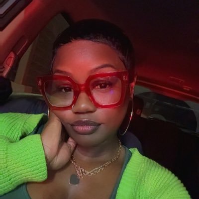 ImaPlainJane's profile picture. a Granny.