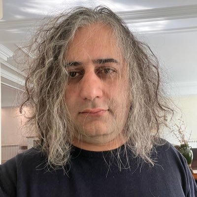 arashgoodarzi1's profile picture. به دنبال بقا و رشد . از دل اقتصاد تورمی، درباره تصمیم‌سازی هوشمند می‌نویسم. Building calm power in a chaotic world 🌍 #SmartSurvival #StrategicThinking