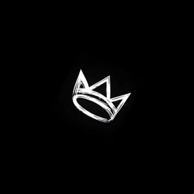 Sm1le202's profile picture. Shanks fan| Law fan| Zoro fan| Mihawk fan|Luffy fan| Dragon fan| Sabo fan| Kuzan fan| Cross Guild fan| Shamrock fan| Coby fan| BB stocks| Akainu stocks