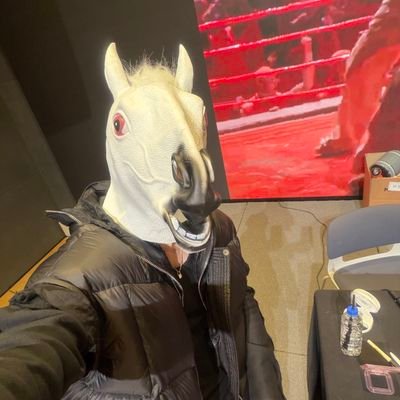 kucingabudhabi's profile picture. Mostly people on Twitter are full of negativity. That's why I stay away from them | CL solo stan but sometimes I also talk abt some member