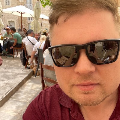 hans_malkow's profile picture. Currently working ⌨️ on https://t.co/PsuvbZZ2Qe - open-source SVG icon library & webfont generator. 150,000+ free icons in library and growing.