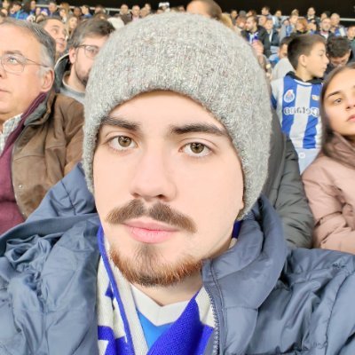 PedroVieira_25's profile picture. 24y | Falo principalmente de futebol e música