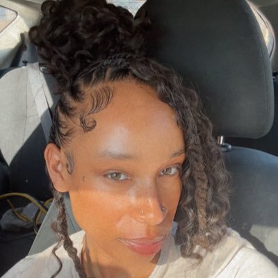 the_royalgizell's profile picture. 🦋 boy mom x2