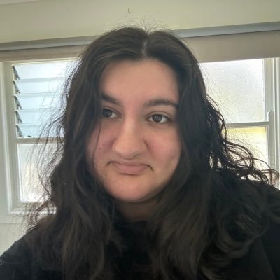 caughtbydaphne's profile picture. currently crashing out