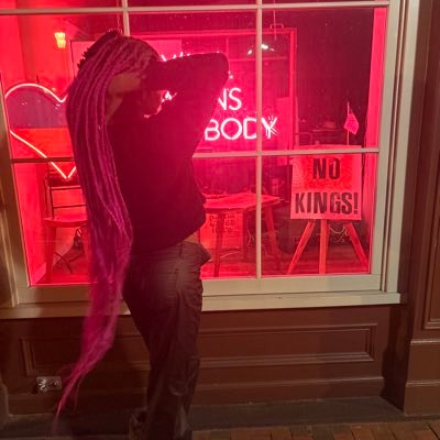 sherealfineshit's profile picture. only dm when your ready to book!/🧏🏾‍♀️dm me for menu!/trans🏳️‍⚧️content creator/no free content!