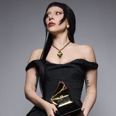 vale22885552152's profile picture. - Lady Gaga 🎤
- Letteratura 📚
- Eurovision 🎶
- Amici 📺
- Viaggi ✈️
- Tedesco 🇩🇪
- Francese 🇫🇷