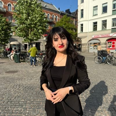 AhlamDaheri's profile picture. ناشطه حقوقية أنسانية يمنية سويدية  ،، اعلامية سويدية  ،، Swedish journalist 🇸🇪🇾🇪