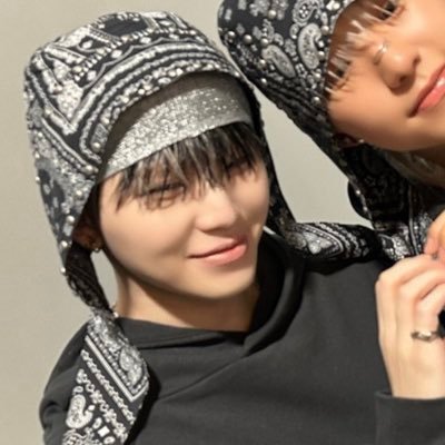 etoilesnhn's profile picture. 