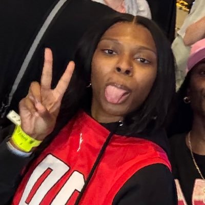 LoDxne's profile picture. 