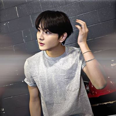 chllyyng's profile picture. i 🍞 enhypen || ai