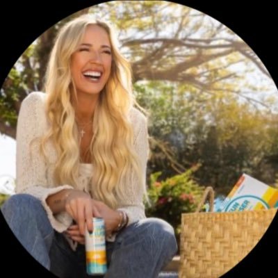 Sophaller___'s profile picture. wnba 🏀✨⚡️ insta.Sophie_cham #indianafever