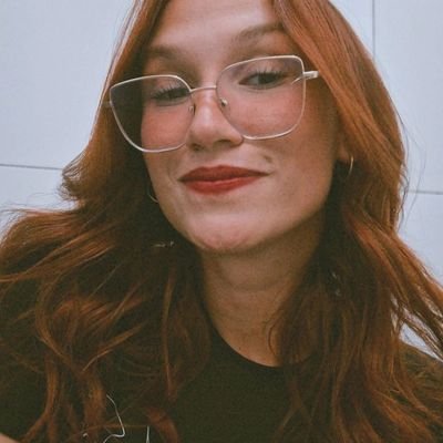 redhaircarla's profile picture. bonita, simpática e fã do luan santana