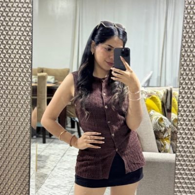 Nohe_hg's profile picture. Uno siempre cambia al amor de su vida, por otro amor o por otra vida📖❤